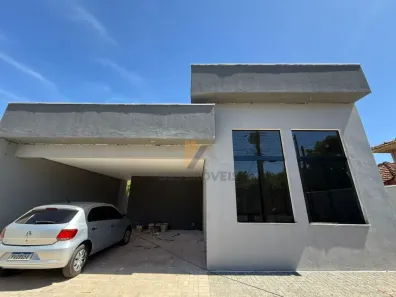 Casa com 3 Quartos à venda, 175m² no Chácaras Pietraróia, Londrina