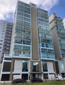 Apartamento com 4 Quartos à venda, 193m² no Meia Praia, Itapema