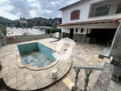 Casa com 4 Quartos à venda, 182m² no São Francisco, Niterói
