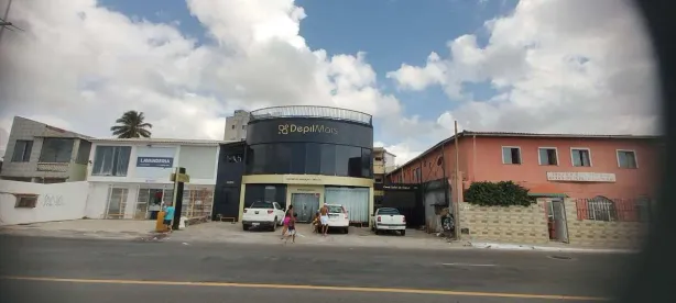 Sala Comercial com 16 Quartos à venda, 601m² no Itapuã, Salvador