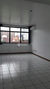 Sala Comercial à venda, 30m² no Jardim Itu, Porto Alegre