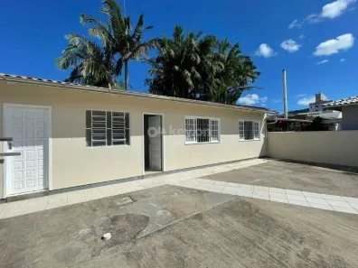 Casa com 1 Quarto para alugar, 80m² no Humaitá de Cima, Tubarão