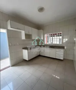 Sobrado com 3 Quartos à venda, 125m² no Esplanada Independência, Taubaté