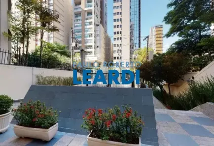 Apartamento com 2 Quartos à venda, 74m² no Pinheiros, São Paulo