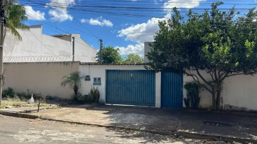 Casa com 4 Quartos à venda, 204m² no Parque Amazônia, Goiânia