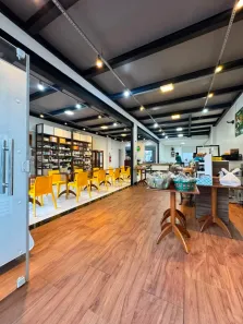 Ponto Comercial para alugar, 65m² no Renascença, São Luís