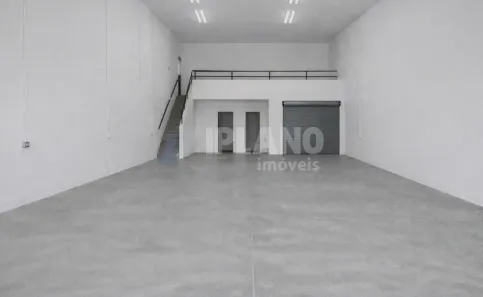 Galpão/Depósito/Armazém para alugar, 220m² no Vila Marina, São Carlos