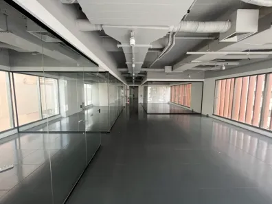 Ponto Comercial para alugar, 340m² no Vila Olímpia, São Paulo