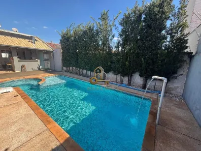 Casa com 3 Quartos à venda, 200m² no Jardim das Estações (Vila Xavier), Araraquara