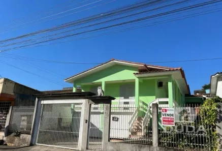 Casa com 4 Quartos à venda, 120m² no Presidente Vargas, Içara