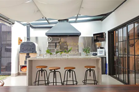 Casa com 3 Quartos à venda, 250m² no Santo Amaro, São Paulo