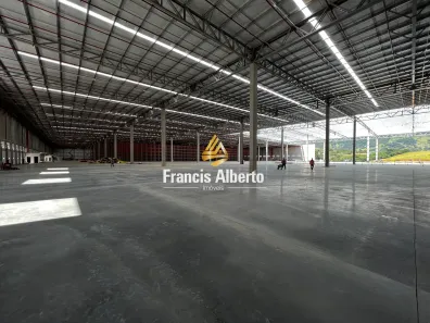 Galpão/Depósito/Armazém para alugar, 3500m² no Centro, Extrema