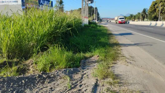 Lote/Terreno à venda, 8000m² no Ponta Grossa, Maricá