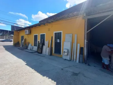 Ponto Comercial à venda, 800m² no Flores, Manaus