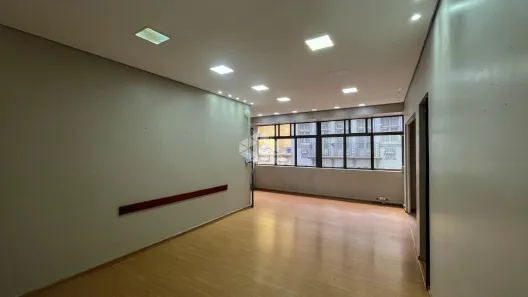 Sala Comercial à venda, 195m² no Centro Histórico, Porto Alegre