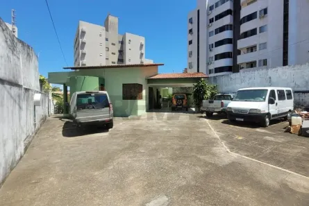 Casa com 4 Quartos à venda, 205m² no Capim Macio, Natal