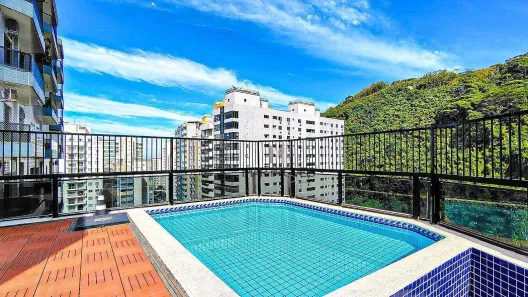 Apartamento com 3 Quartos para alugar, 125m² no Pitangueiras, Guarujá