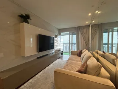 Apartamento com 2 Quartos à venda, 75m² no Centro, Florianópolis