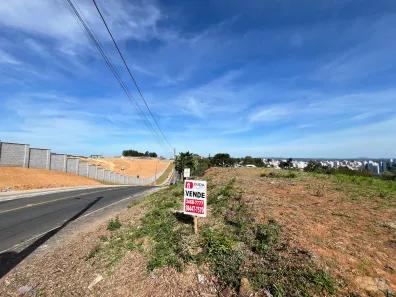 Lote/Terreno à venda, 1290m² no Lote Seis, Criciúma