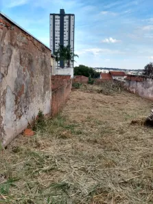 Lote/Terreno à venda, 484m² no Jardim Estoril IV, Bauru