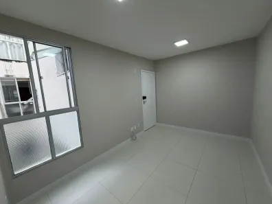 Apartamento com 2 Quartos à venda, 45m² no Boa União (Abrantes), Camaçari