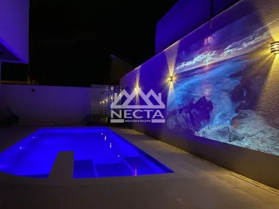 Sobrado com 4 Quartos à venda, 357m² no Costa Nova, Caraguatatuba