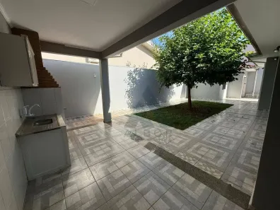 Casa de Condomínio com 3 Quartos para alugar, 210m² no Terras de Santo Antônio, Itapetininga