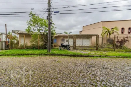 Casa com 5 Quartos à venda, 300m² no Vila Assunção, Porto Alegre