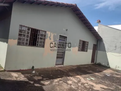 Casa com 2 Quartos à venda, 62m² no Tocantins, Uberlândia