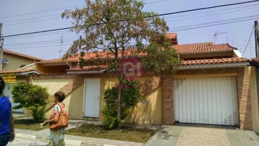 Sobrado com 3 Quartos à venda, 480m² no Jardim Santa Maria, Jacareí