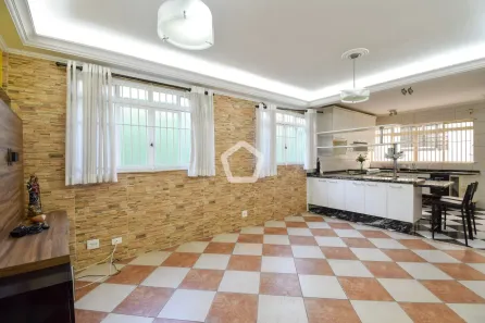 Casa com 5 Quartos à venda, 220m² no Quarta Parada, São Paulo