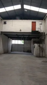 Galpão/Depósito/Armazém à venda, 715m² no Vila Palmares, Santo André