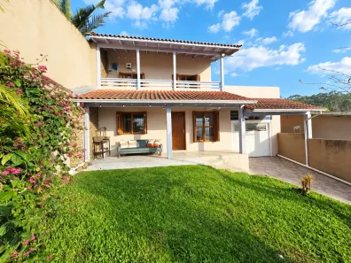 Casa com 4 Quartos à venda, 220m² no Duque de Caxias, São Leopoldo