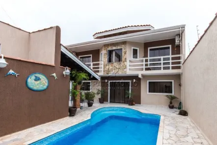 Casa com 3 Quartos à venda, 197m² no Jardim Karolyne, Votorantim