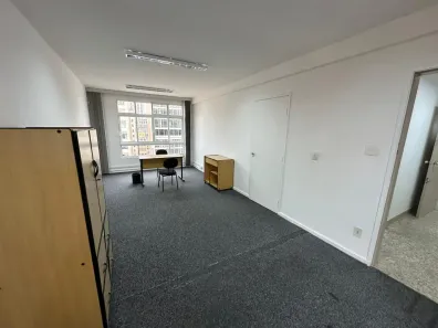Sala Comercial com 2 Quartos para alugar, 40m² no Sé, São Paulo
