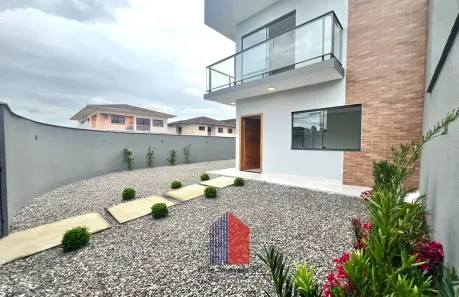 Sobrado com 3 Quartos à venda, 102m² no Comasa, Joinville
