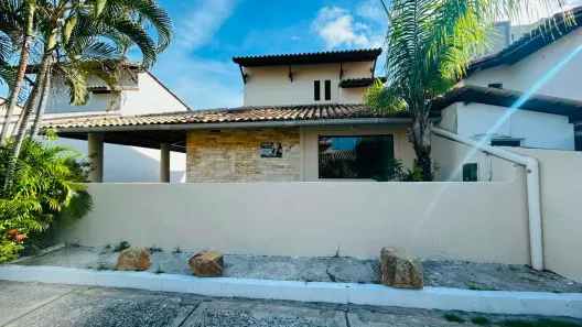 Casa de Condomínio com 3 Quartos à venda, 250m² no Centro, Lauro de Freitas