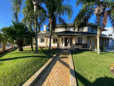 Casa com 4 Quartos à venda, 308m² no XANGRI-LÁ, Xangri-lá