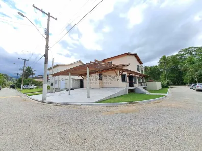 Casa com 4 Quartos à venda, 156m² no Horto Florestal, Ubatuba