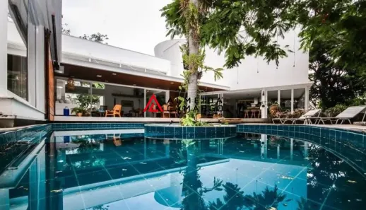 Casa com 3 Quartos à venda, 750m² no Vila Madalena, São Paulo