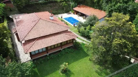 Casa com 1 Quarto à venda, 10m² no Itaipava, Petrópolis