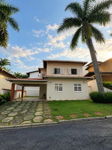 Casa de Condomínio com 4 Quartos à venda, 220m² no Vila Oliveira, Mogi das Cruzes