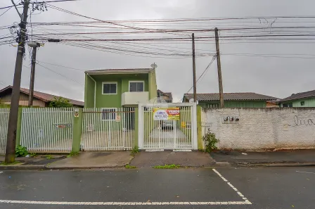 Sobrado com 3 Quartos à venda, 143m² no Capão Raso, Curitiba
