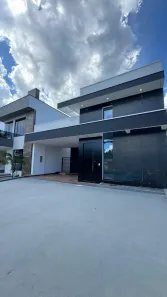 Casa de Condomínio com 3 Quartos à venda, 250m² no Ponta Negra, Manaus