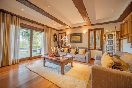 Casa de Condomínio com 4 Quartos à venda, 367m² no Vila Moura, Gramado