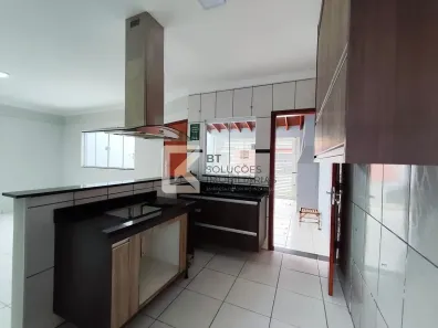 Casa com 3 Quartos para alugar, 110m² no Jardim dos Colibris, Indaiatuba