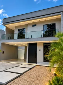 Casa de Condomínio com 3 Quartos para alugar, 275m² no Ponta Negra, Manaus