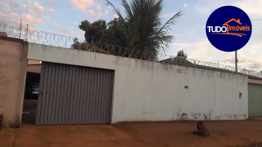 Casa com 3 Quartos à venda, 360m² no Residencial Primavera, Caldas Novas