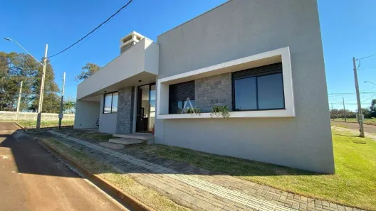 Casa com 3 Quartos para alugar, 147m² no Malucelli, Santa Tereza do Oeste