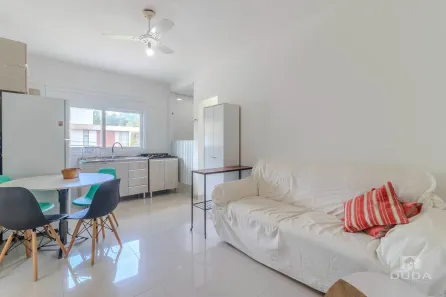 Apartamento com 2 Quartos para alugar, 78m² no Itacorubi, Florianópolis